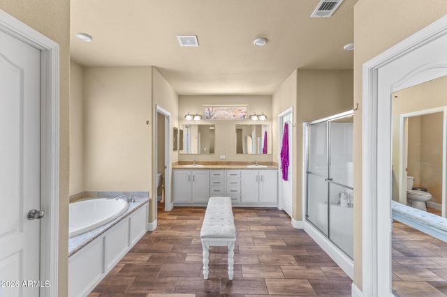 40710 N 12TH Street, Phoenix, AZ 85086