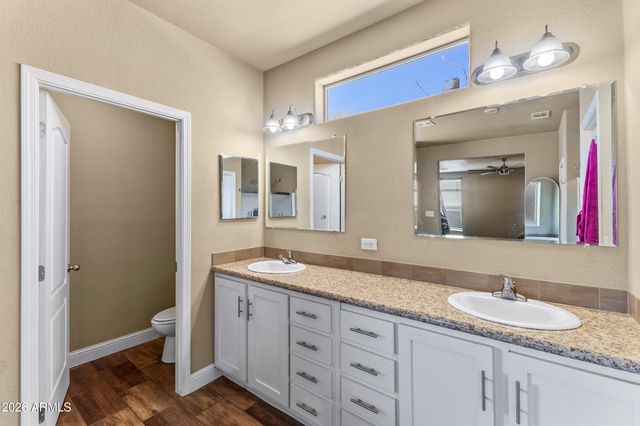 40710 N 12TH Street, Phoenix, AZ 85086