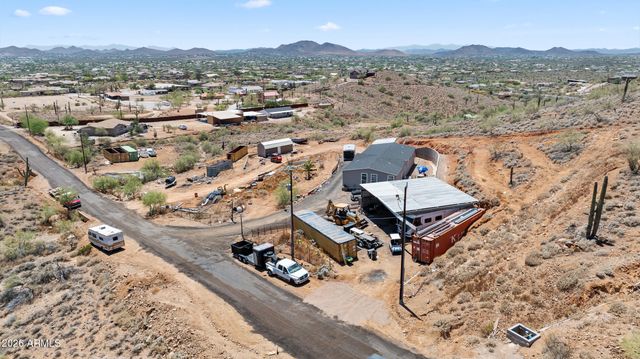 40710 N 12TH Street, Phoenix, AZ 85086