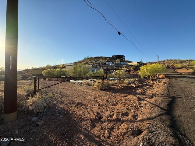 40710 N 12TH Street, Phoenix, AZ 85086