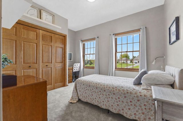 744 Theis Drive, Shakopee, MN 55379