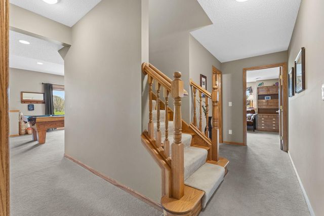 744 Theis Drive, Shakopee, MN 55379