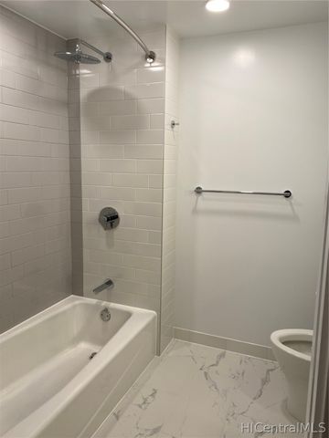987 Queen Street 221, Honolulu, HI 96814