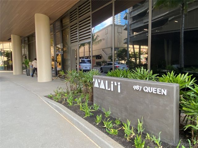 987 Queen Street 221, Honolulu, HI 96814