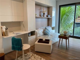 987 Queen Street 221, Honolulu, HI 96814
