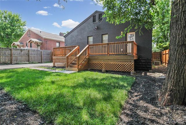 7705 W Bruno Avenue, Richmond Heights, MO 63117