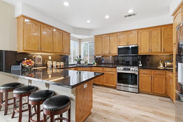 1502 Churcher Dr, Manteca, CA 95337