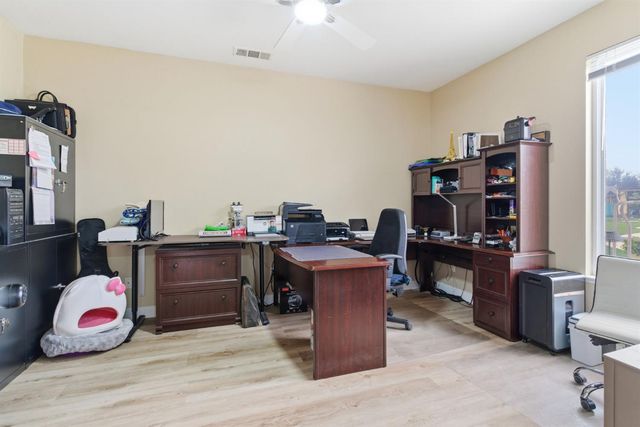 1502 Churcher Dr, Manteca, CA 95337