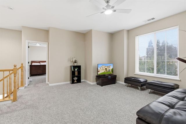 1502 Churcher Dr, Manteca, CA 95337