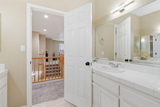 1502 Churcher Dr, Manteca, CA 95337