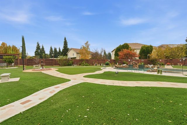 1502 Churcher Dr, Manteca, CA 95337