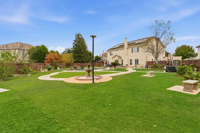 1502 Churcher Dr, Manteca, CA 95337