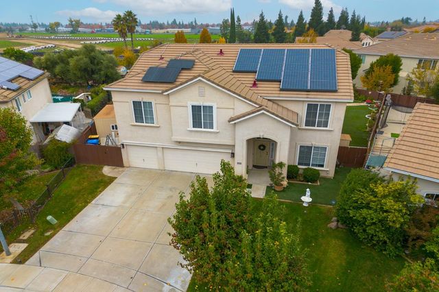 1502 Churcher Dr, Manteca, CA 95337