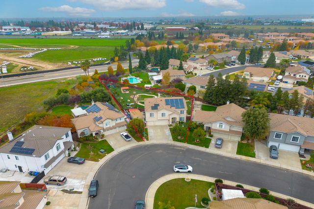 1502 Churcher Dr, Manteca, CA 95337