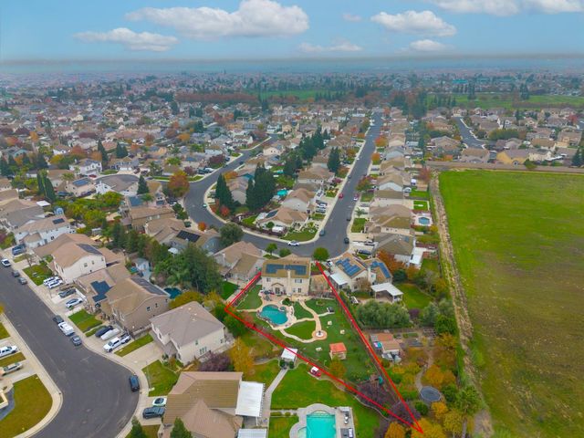 1502 Churcher Dr, Manteca, CA 95337