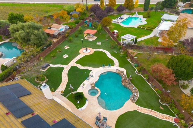 1502 Churcher Dr, Manteca, CA 95337