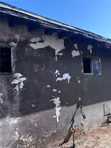 129 May Avenue, Barstow, CA 92311