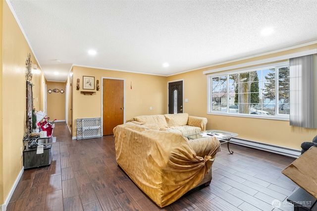 4235 Moon Drive NE, Moses Lake, WA 98837