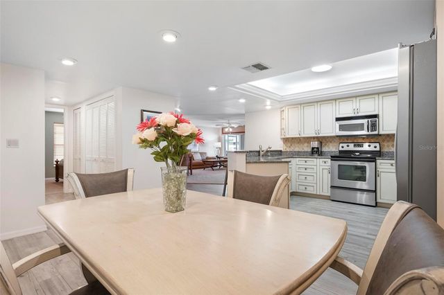 4206 SE 20TH PLACE 101, Cape Coral, FL 33904