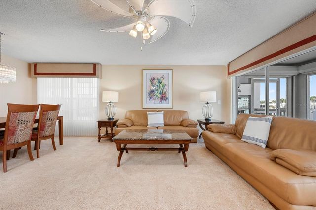 4206 SE 20TH PLACE 101, Cape Coral, FL 33904