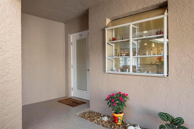 4206 SE 20TH PLACE 101, Cape Coral, FL 33904