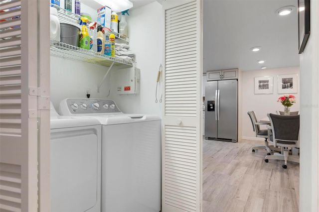 4206 SE 20TH PLACE 101, Cape Coral, FL 33904