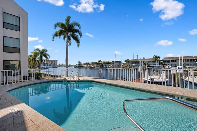 4206 SE 20TH PLACE 101, Cape Coral, FL 33904
