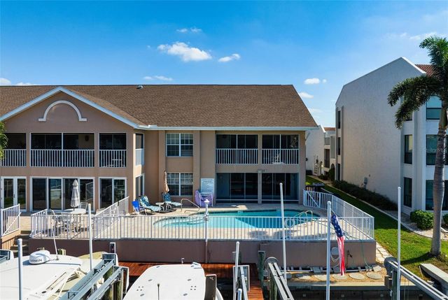 4206 SE 20TH PLACE 101, Cape Coral, FL 33904