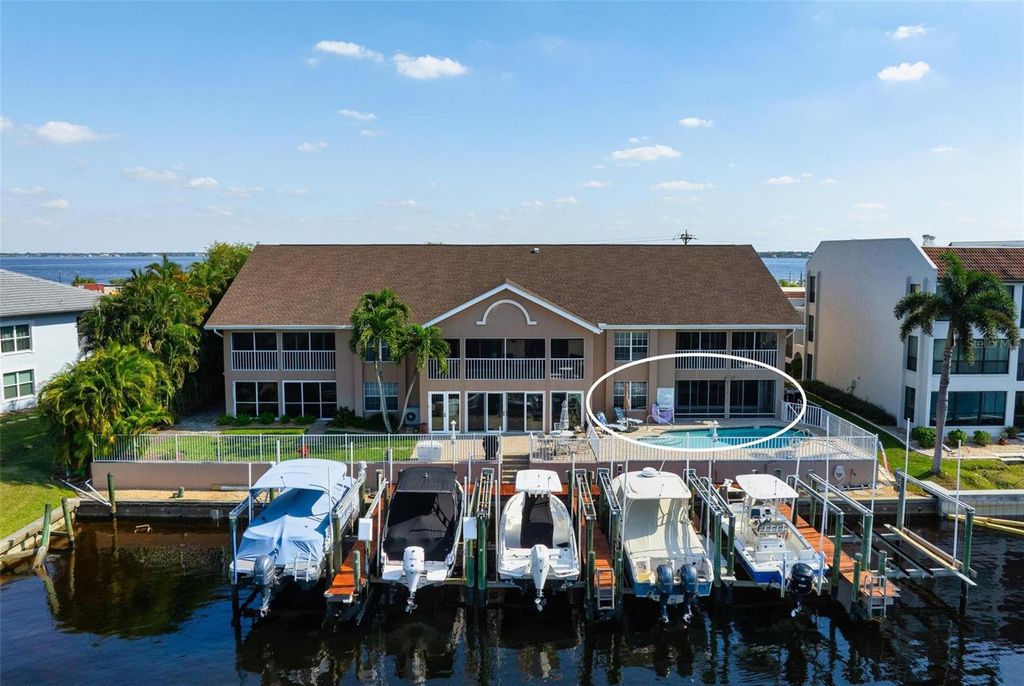 4206 SE 20TH PLACE 101, Cape Coral, FL 33904