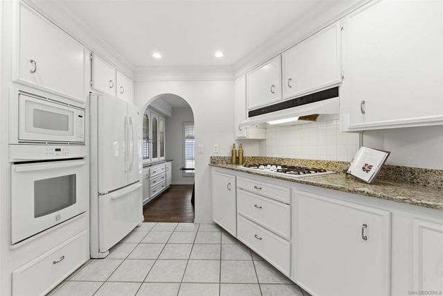 630 Via Columbia, Vista, CA 92081