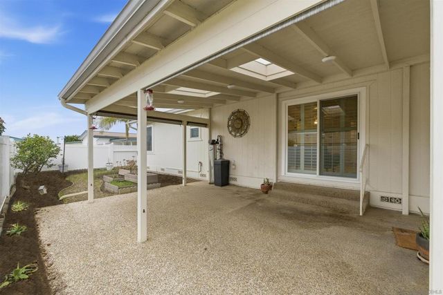 630 Via Columbia, Vista, CA 92081