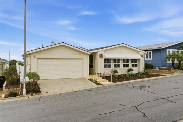 630 Via Columbia, Vista, CA 92081
