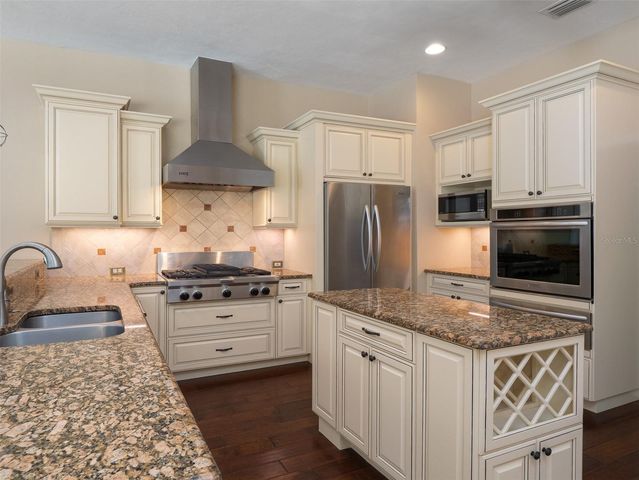 10515 SW 21ST AVENUE, Gainesville, FL 32607