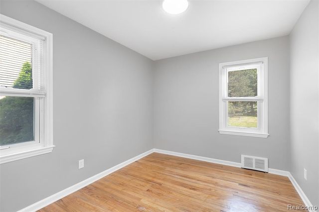 22225 E 10 Mile Road, Saint Clair Shores, MI 48080