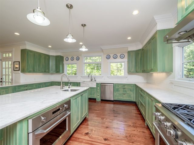 38 Honey Hill Road, Wilton, CT 06897