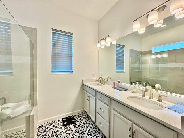 827 WINTERSIDE DRIVE, Apollo Beach, FL 33572
