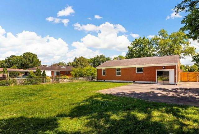 2118 Crystal Dr, Nashville, TN 37210