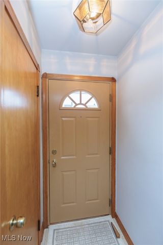 6192 Stanbury Road, Parma, OH 44129