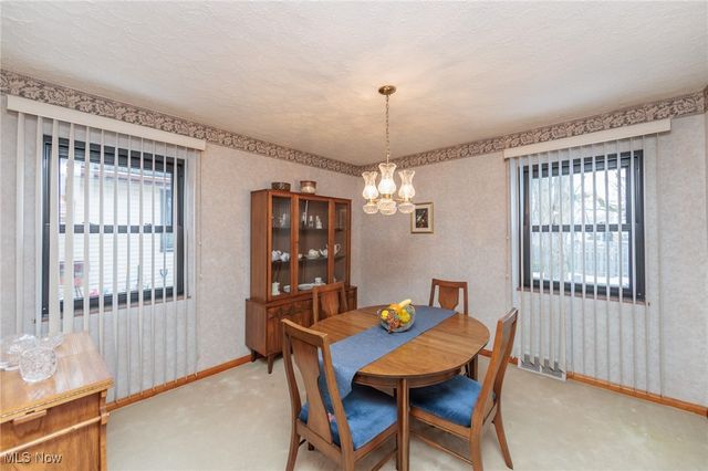 6192 Stanbury Road, Parma, OH 44129