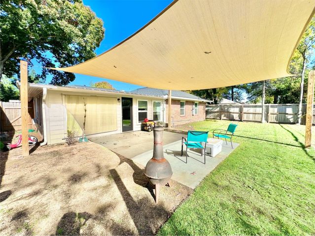 4913 W 43rd Street, Houston, TX 77092