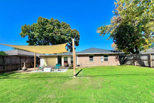 4913 W 43rd Street, Houston, TX 77092