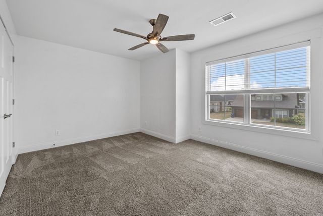 1409 Hereford Blvd, Clarksville, TN 37043