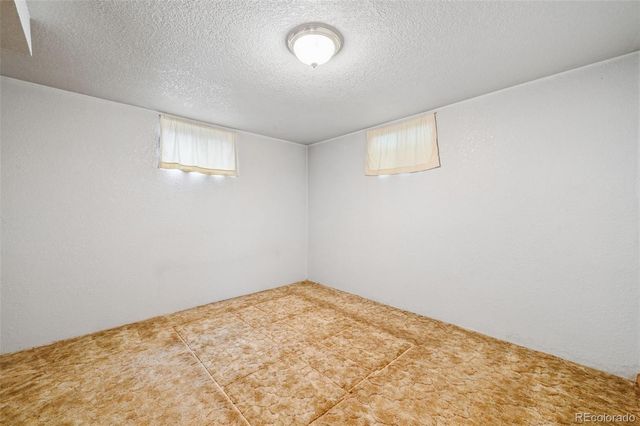 1373 S Cape Way, Lakewood, CO 80232