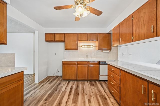 1373 S Cape Way, Lakewood, CO 80232
