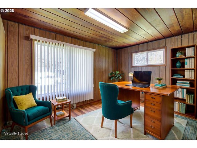 100 INGLEWOOD Dr, Longview, WA 98632