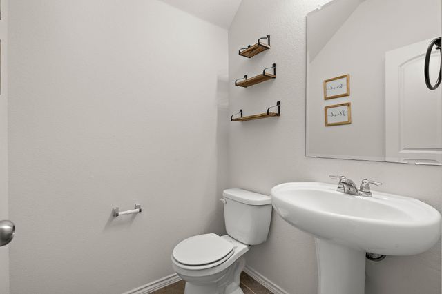 1000 McCormick CV, Hutto, TX 78634