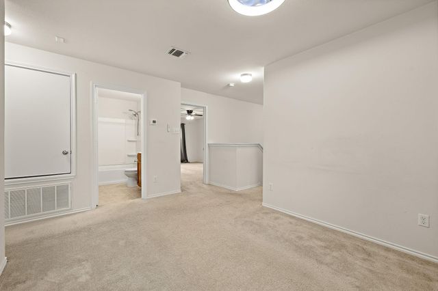 1000 McCormick CV, Hutto, TX 78634