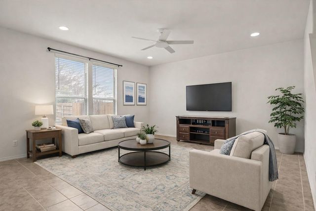 1000 McCormick CV, Hutto, TX 78634