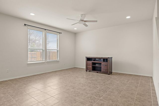 1000 McCormick CV, Hutto, TX 78634