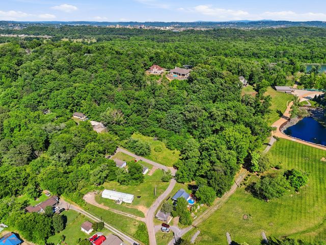 3190 Plaza Circle, Chattanooga, TN 37419